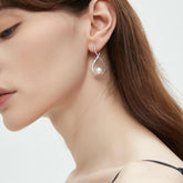 Twisted Inlaid Pearl Drop Earrings4