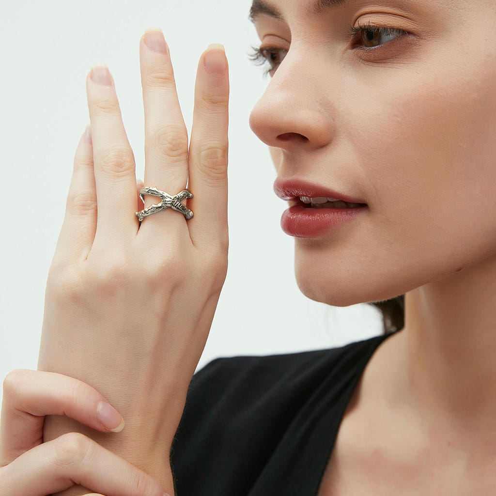 Double Layers Cross X-Shape Ring