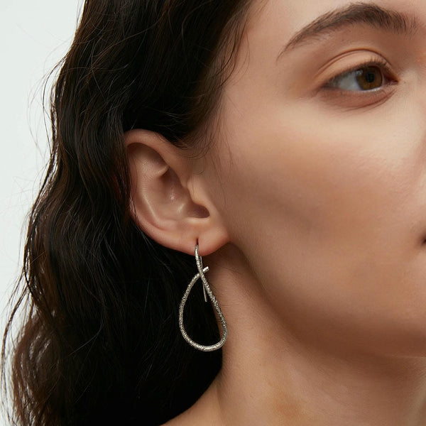 Irregular Line Simple Hollow Earrings