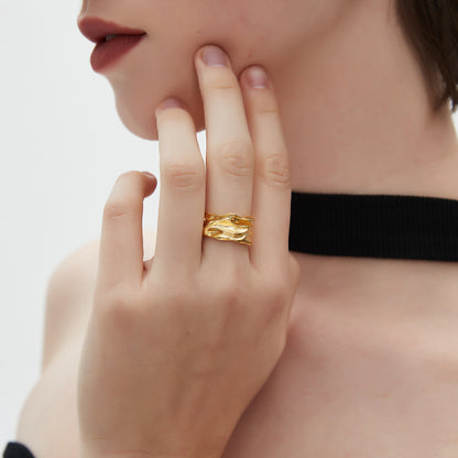 Belle Wavy Ring3