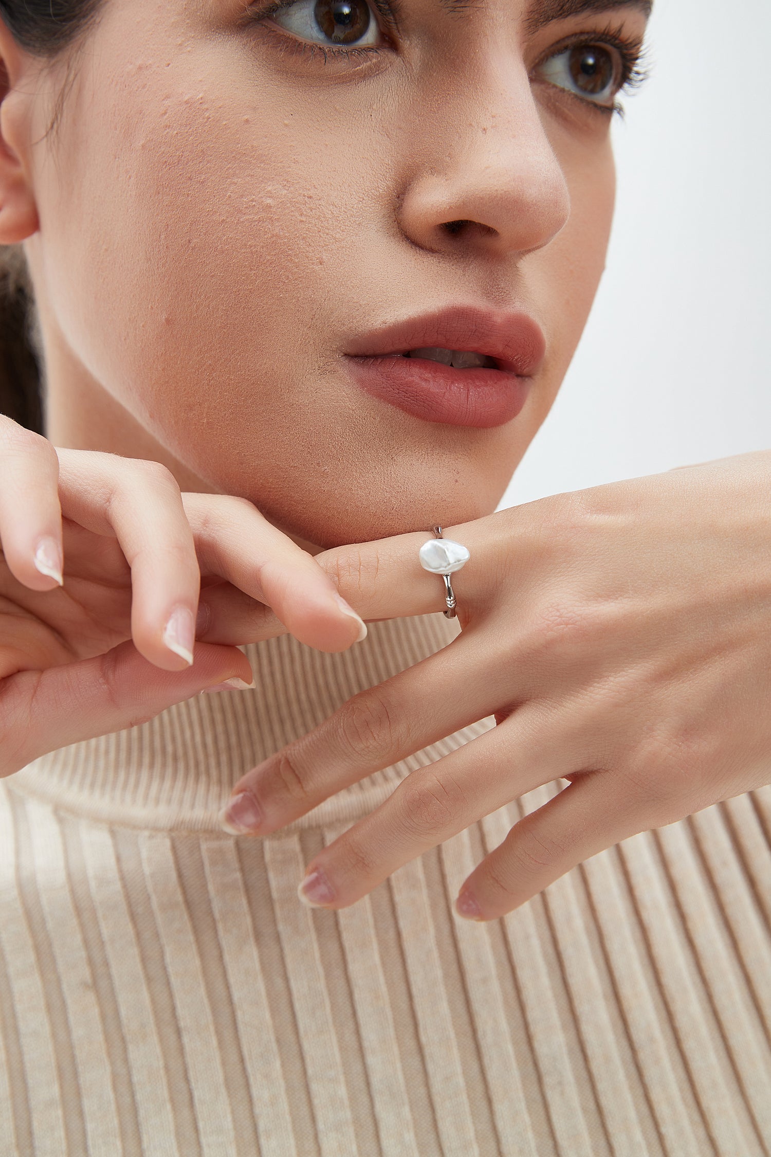 Minimalist Baroque Pearl Ring-Latest Trends