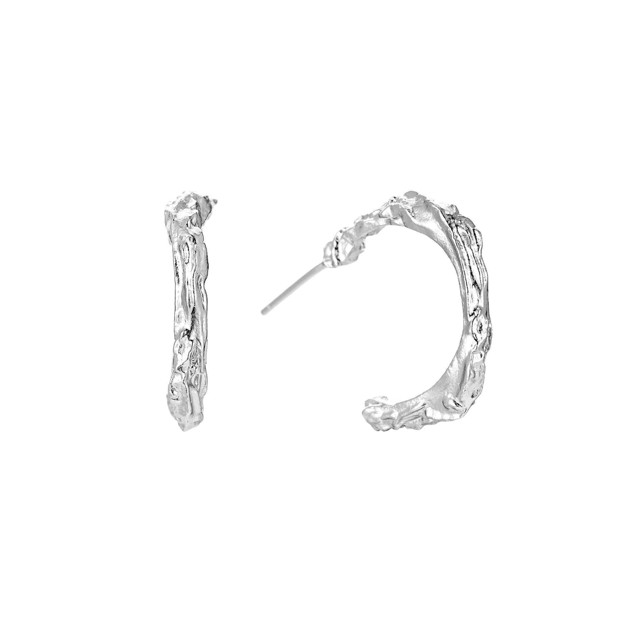 Simple C-shaped Hoop Earring