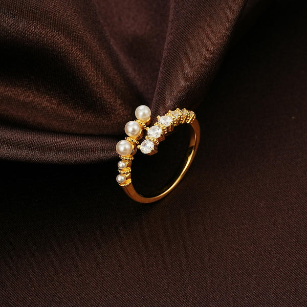 Pearl Cross-Over Ring