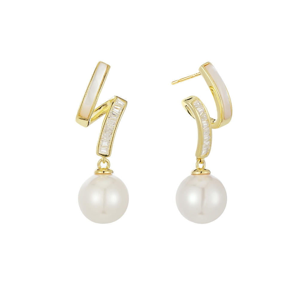 Rolling Pearl Drop Earrings1