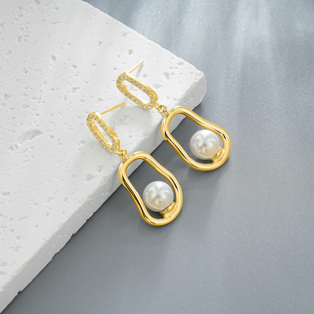 Irregular Oval Inlaid Pearl Earrings6