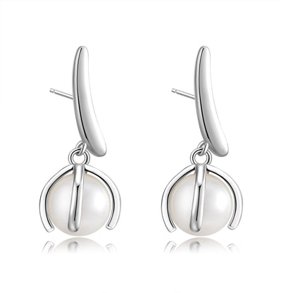 Luna Pearl Drop Earrings3